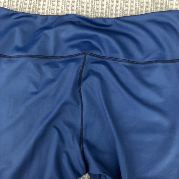 Peloton Popactive Leggings 🦄 - Picture 5 of 5